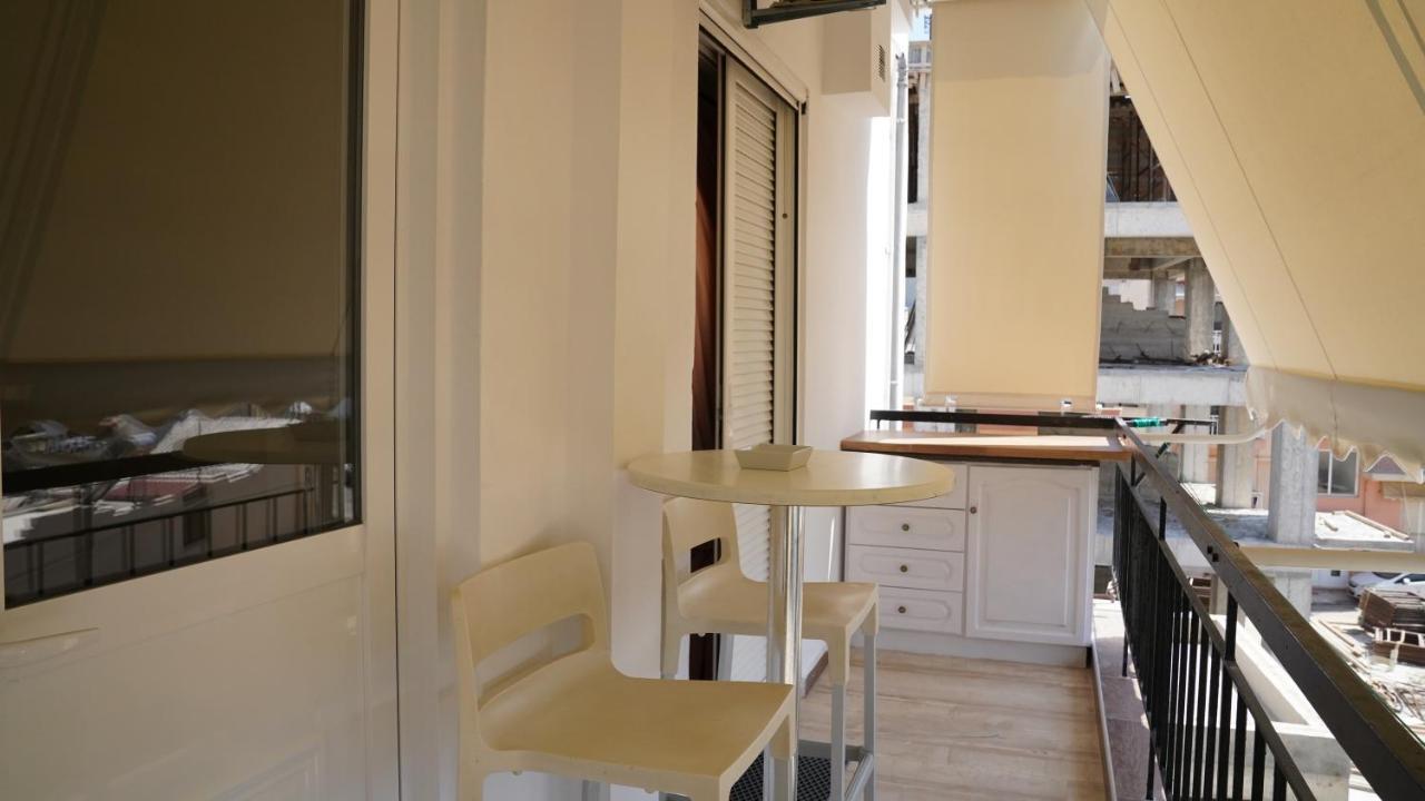 Km Beach View Apartment Chania  Exterior photo